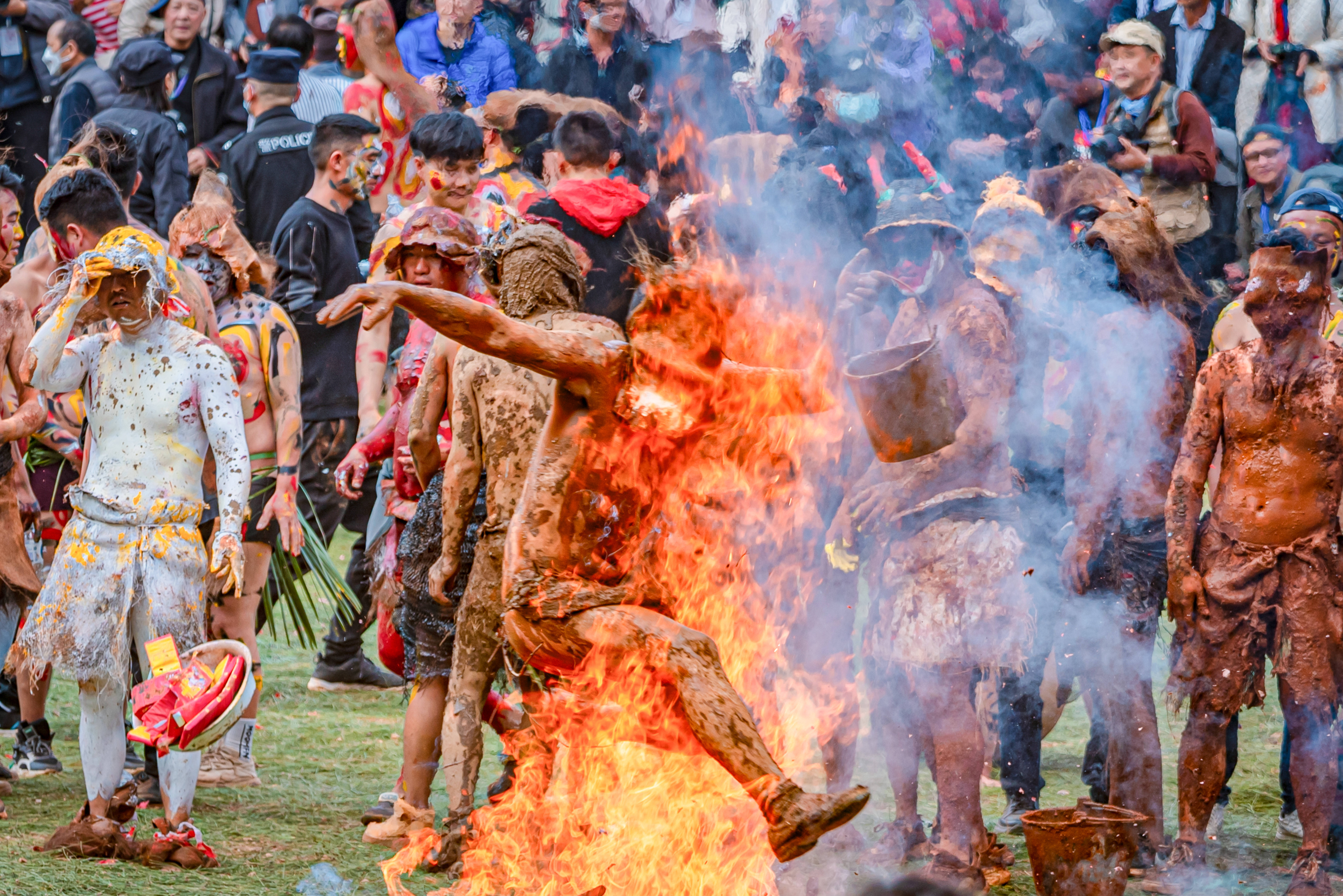 这样的东方狂欢,你见过吗?-阿细祭火节