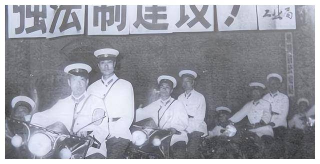 他是第五任公安部部长,曾协助邓小平开展83严打,逮捕过朱国华_刘复之_革命_抗日战争