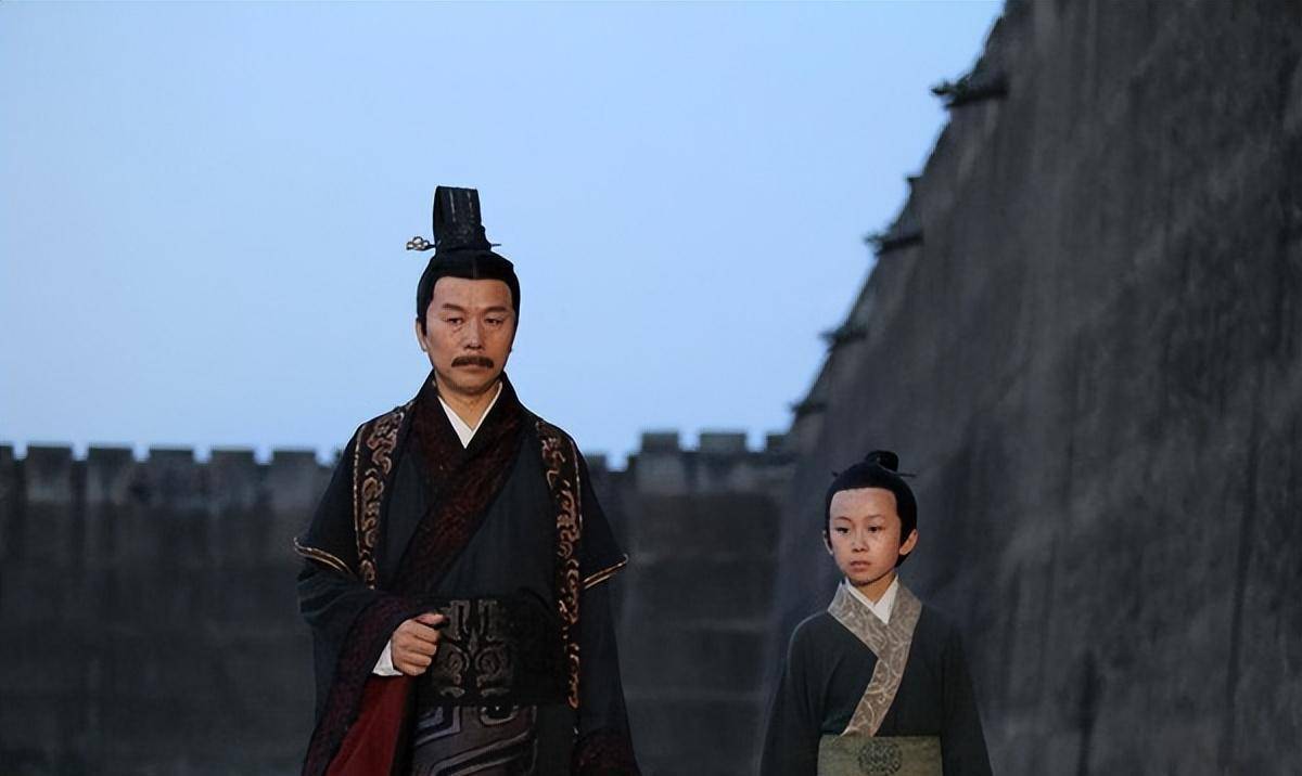 秦昭王:我要吃公鸡下的蛋,甘罗:这有何难?后来他官拜丞相