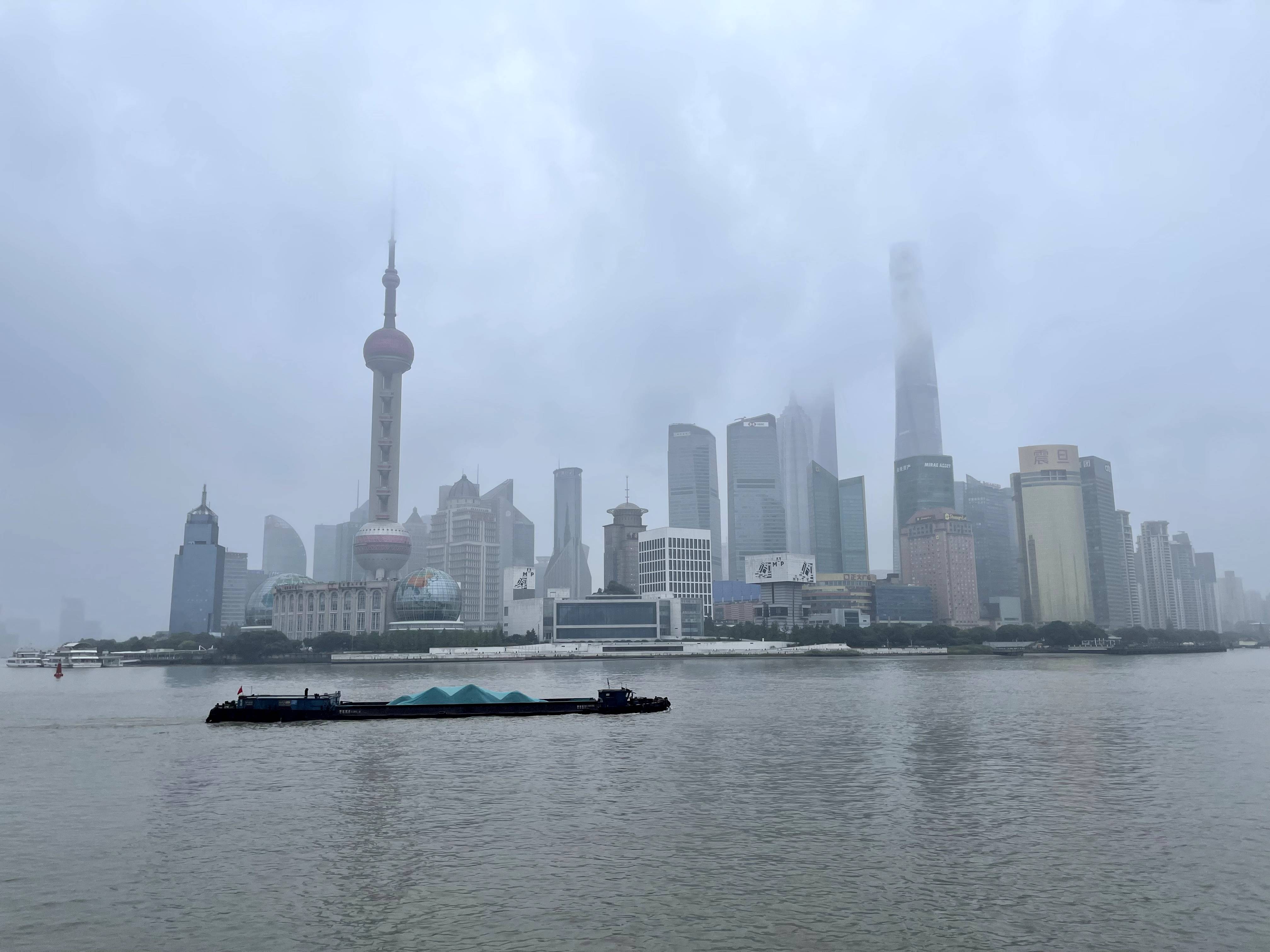 财务造假！上海易连收千万顶格罚单，受损投资者勿忘索赔