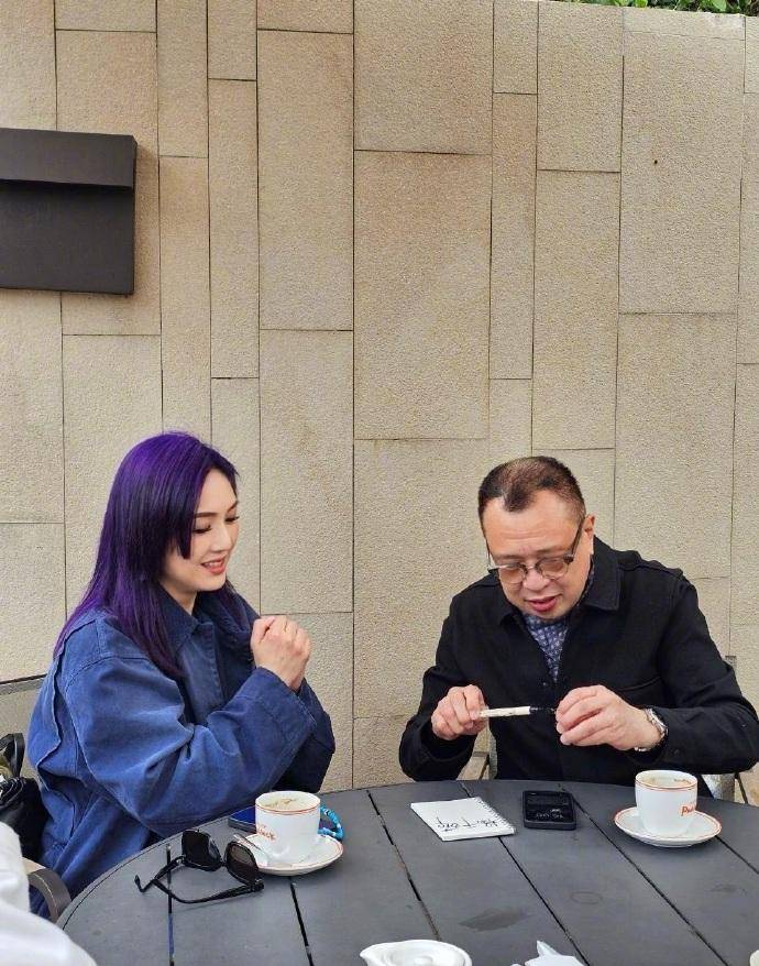 方丽娟随时待命!这是哪部作品的台词?