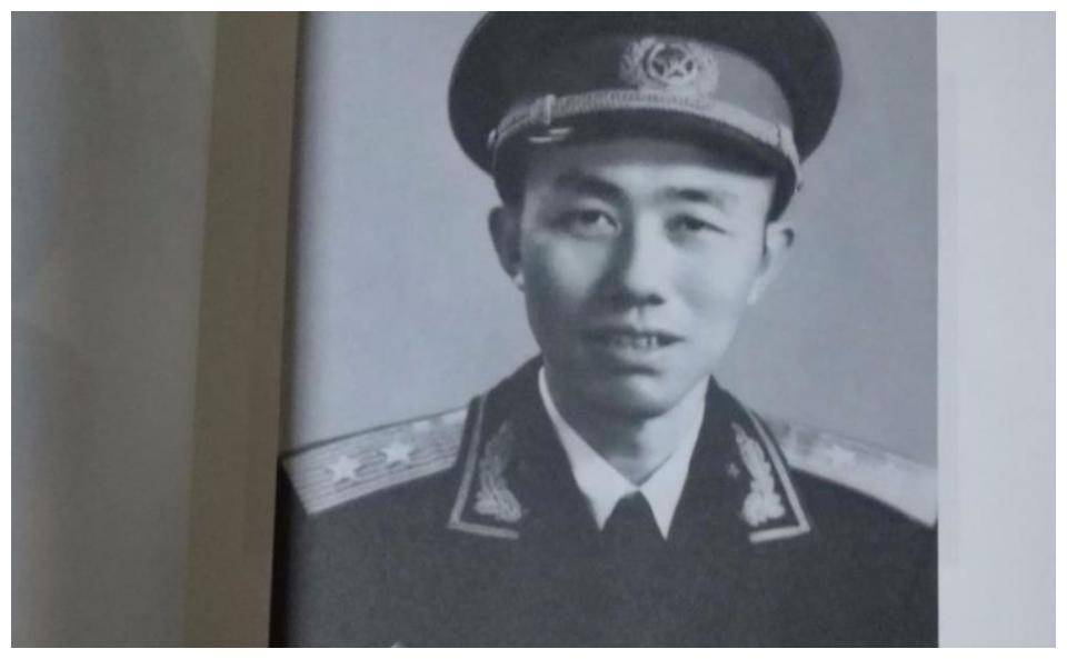 1968年,开国中将刘培善为何自杀?他的两个儿子成为中将 - 史海钩沉