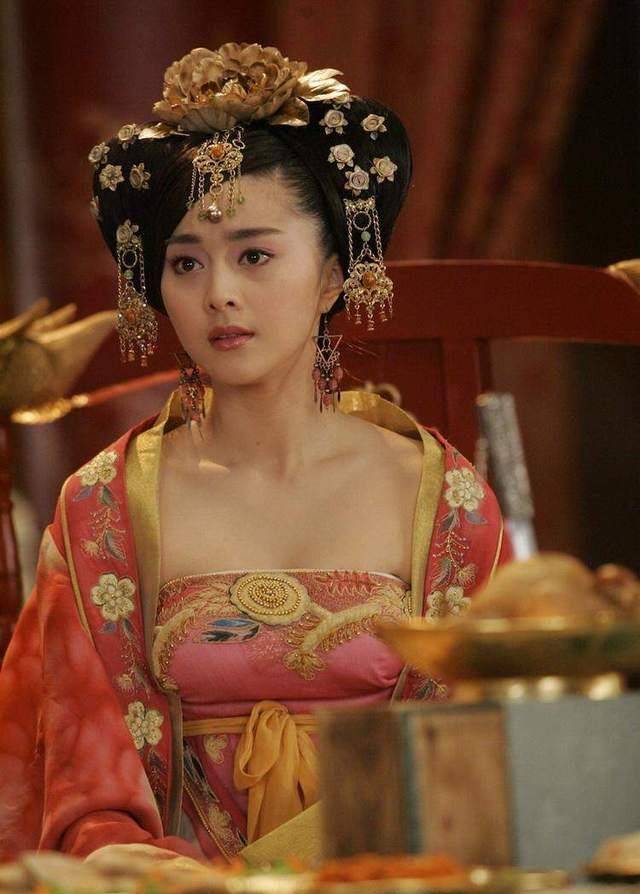 纵欲丰满的杨贵妃在线观看