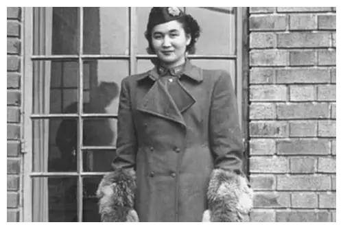 孙格龄军统超级女杀手,用美色诱杀抗联名将,后被蒋经国抛弃 - 清幽闲适