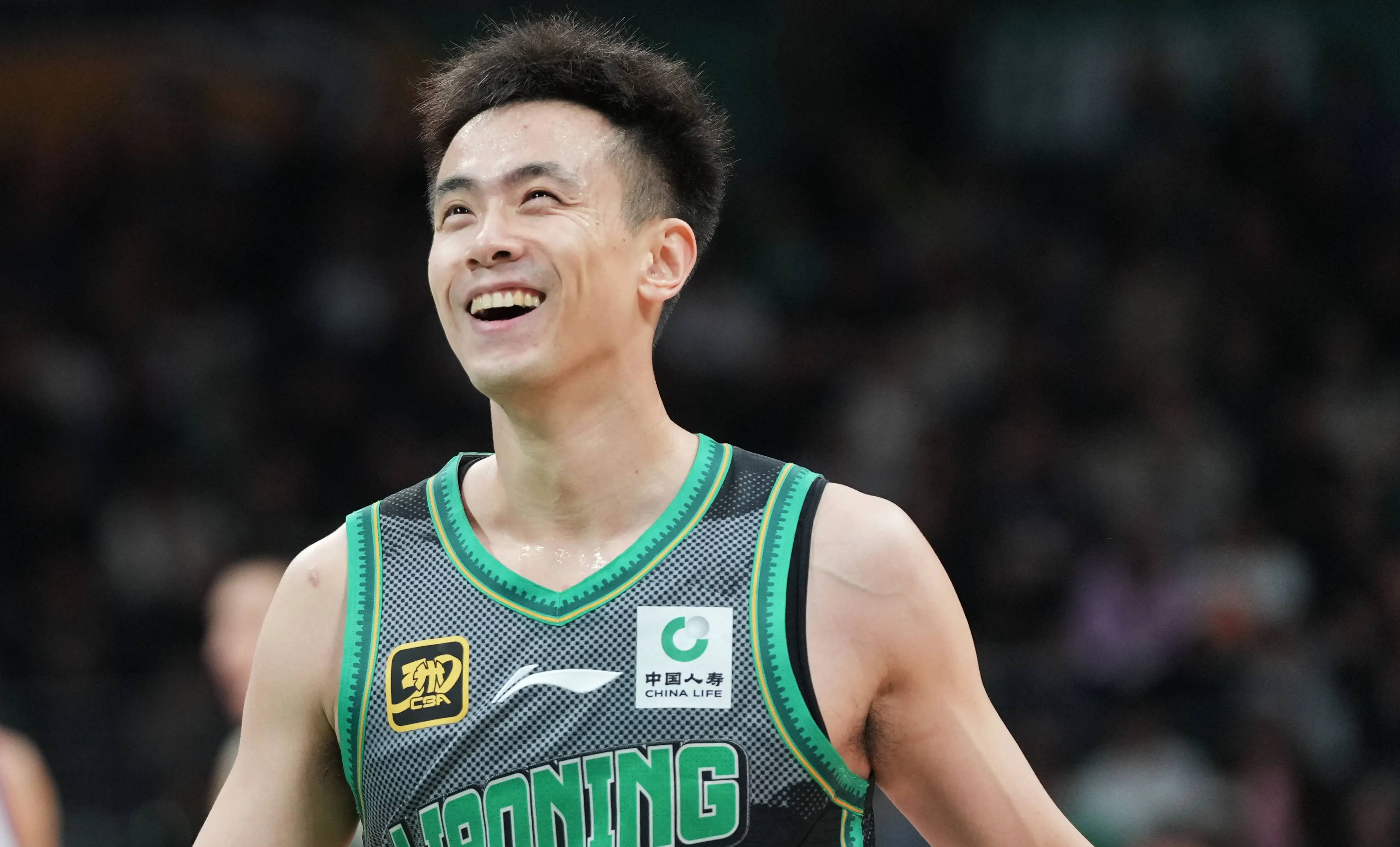 8个三分球！ Zhao jiwei得分33分，他是最稳定的卫冕