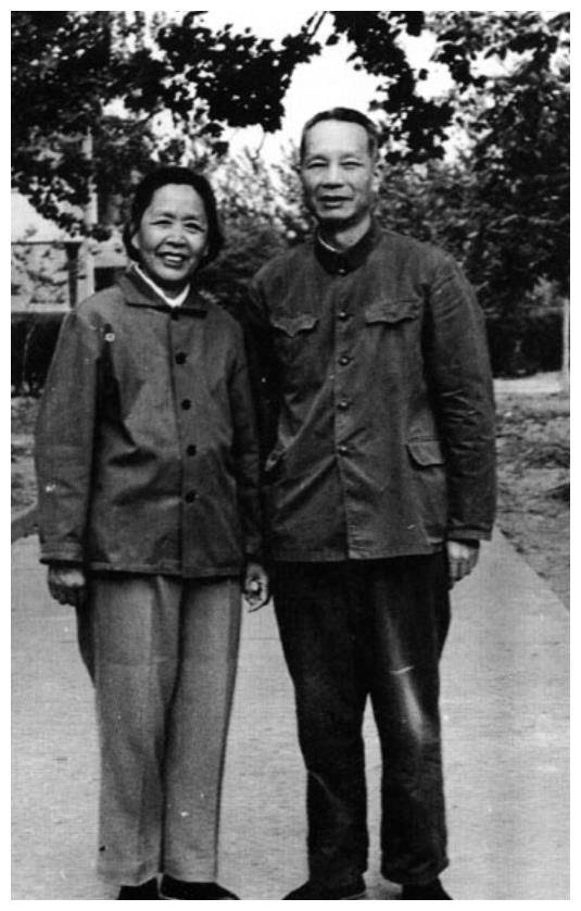 婚前"破例"请吃饭,妻子只要一碗红烧肉