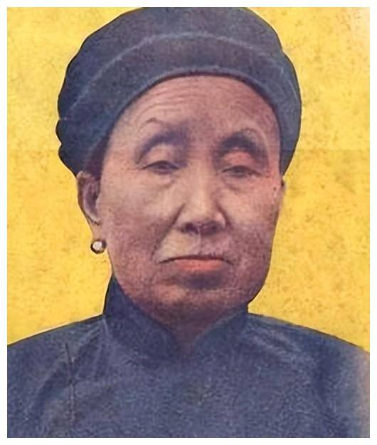 双枪老太婆赵洪文国,从抗日英雄到反动土匪,她建国后被判死刑
