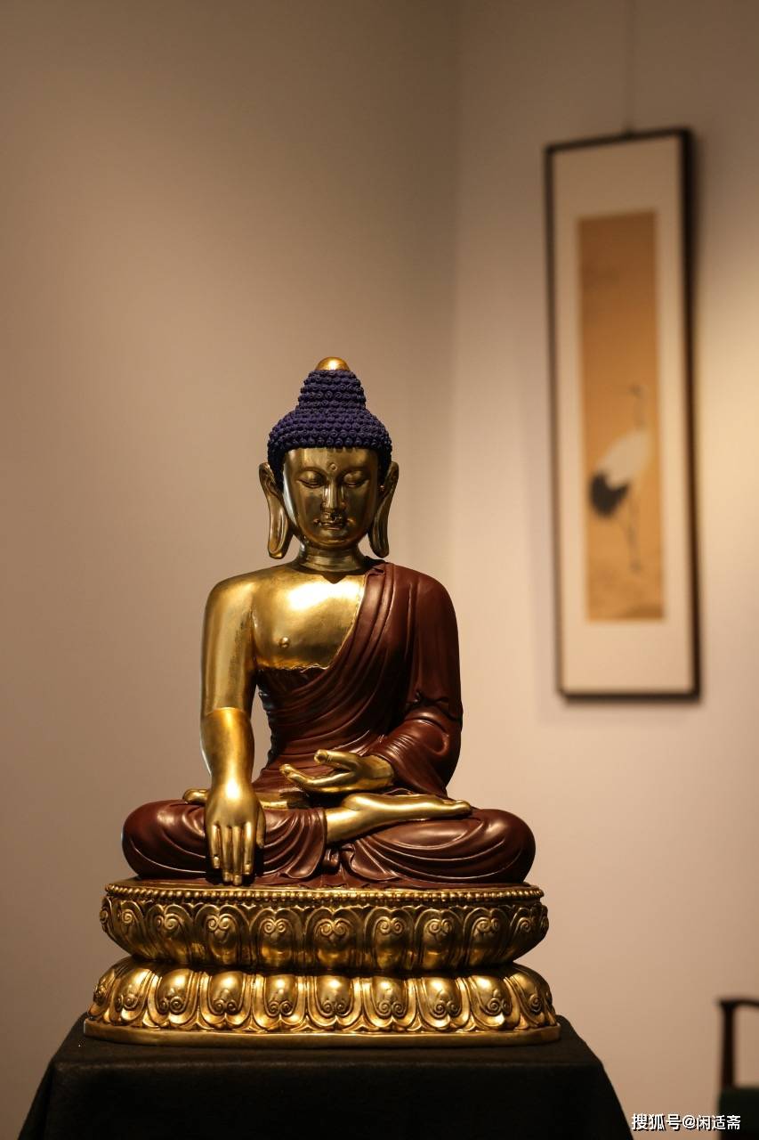 佛影禅心，香樟木贴金，释迦牟尼坐像_佛陀_雕刻师_尊香