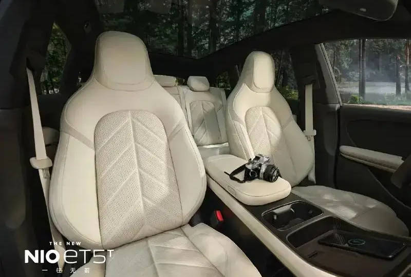 新款蔚来ET5/ET5T/ES6/EC6开启预订 限时锁单享5年免费换电