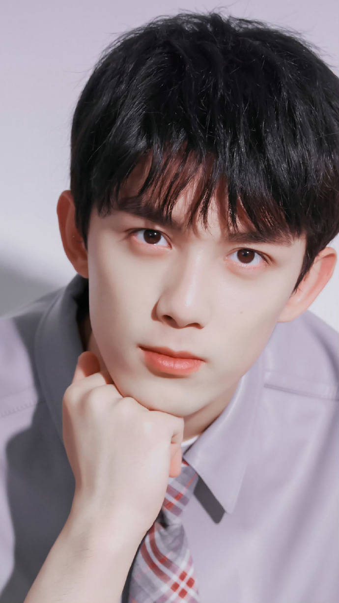 吴磊:影视突破与多元发展,青年演员展现成长韧性