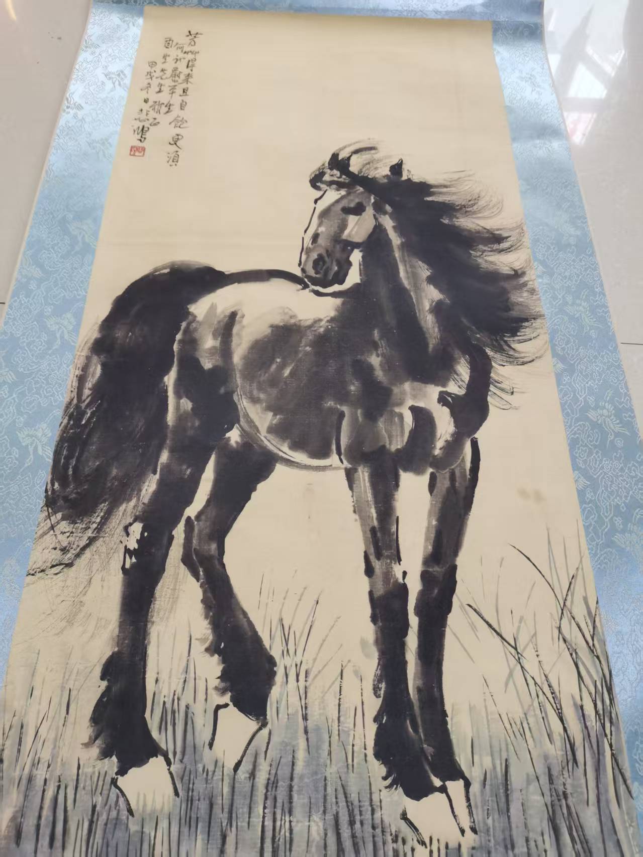 骏马奔腾中的时代呐喊