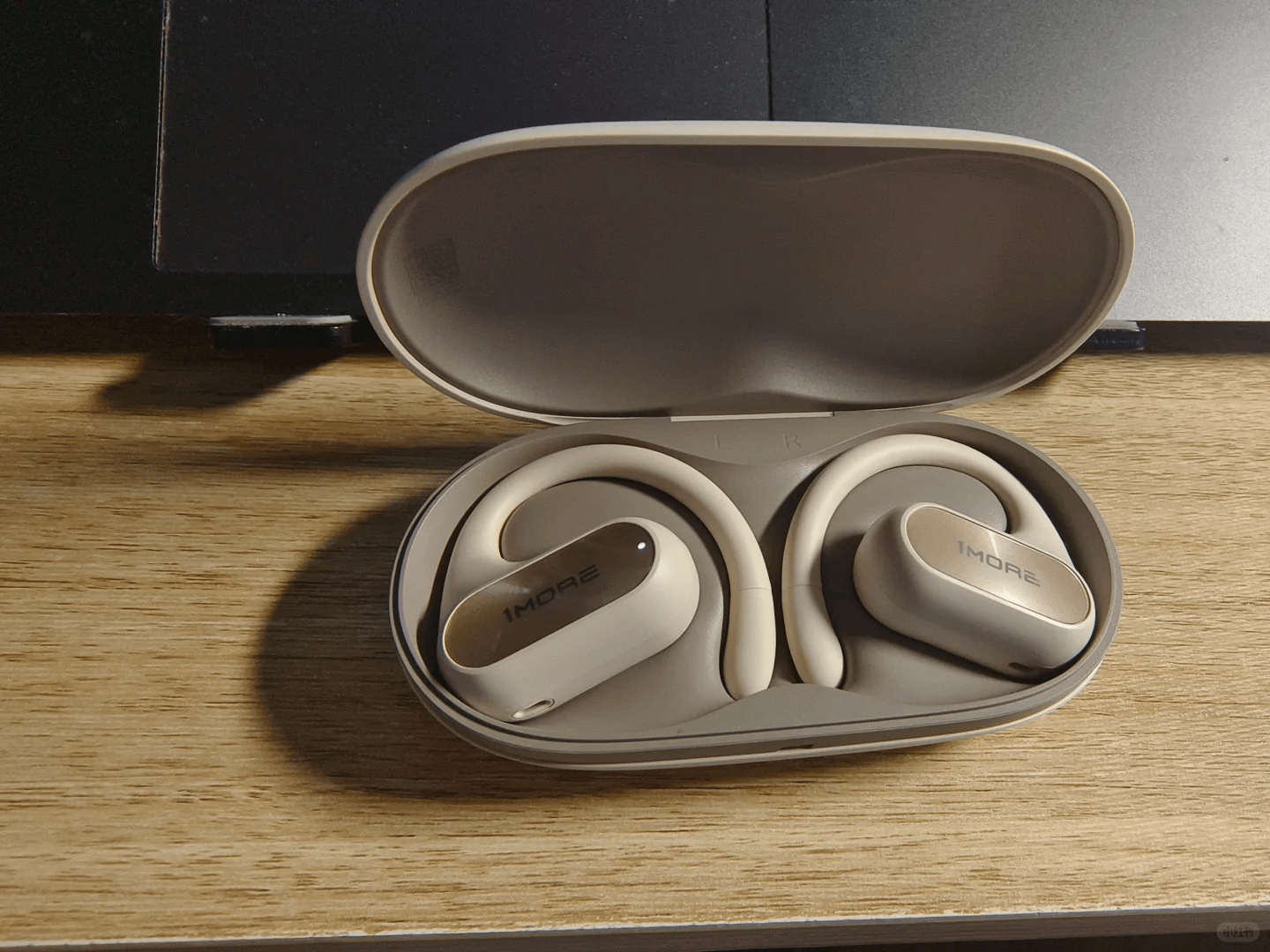 开放式蓝牙耳机好用吗?选购指南来了!品牌、音质及性价比全解析