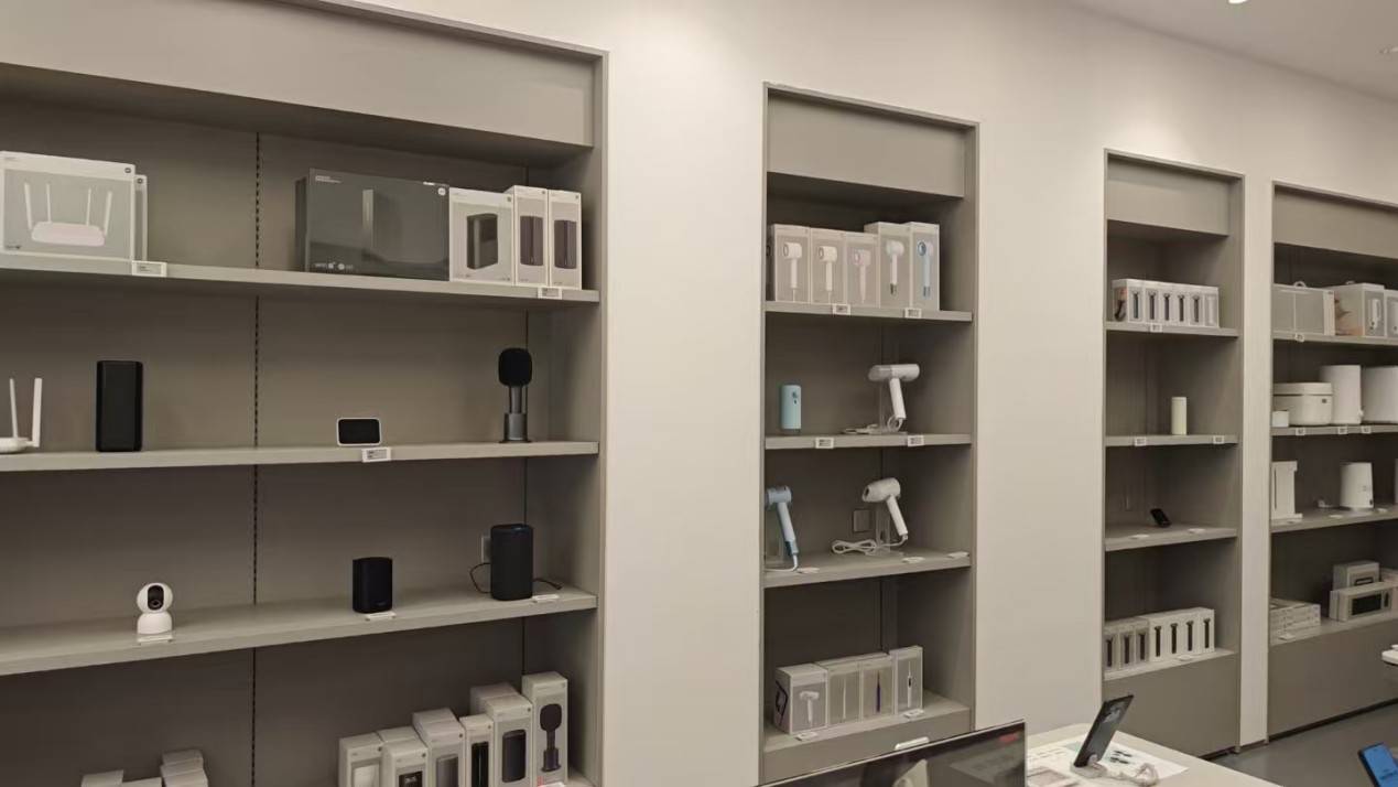 开家实体小店，还能撑起年轻人的“创业梦”吗？-锋巢网