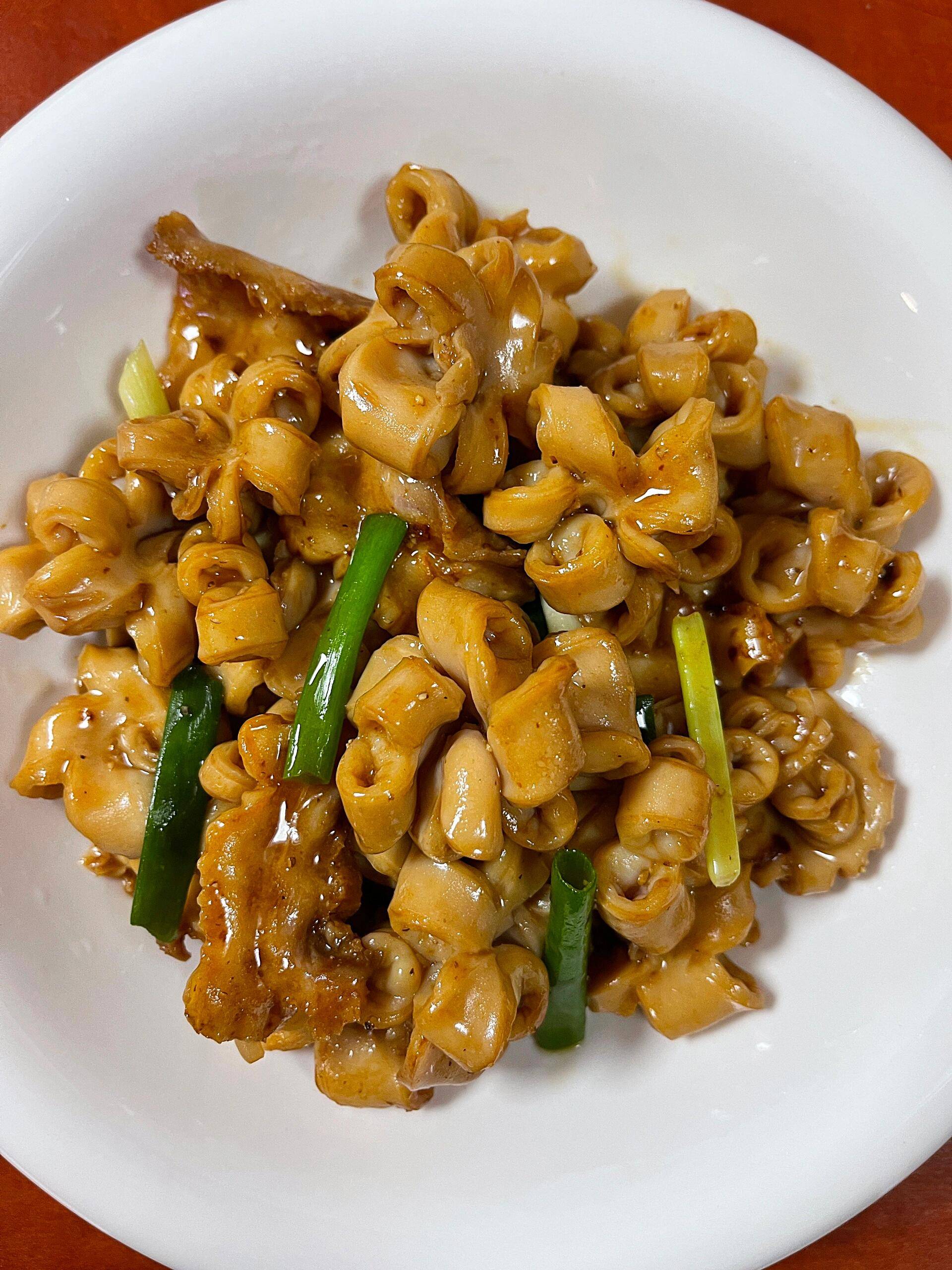 脆嫩生肠:解锁肉食新口感,姐妹们的美味新宠!