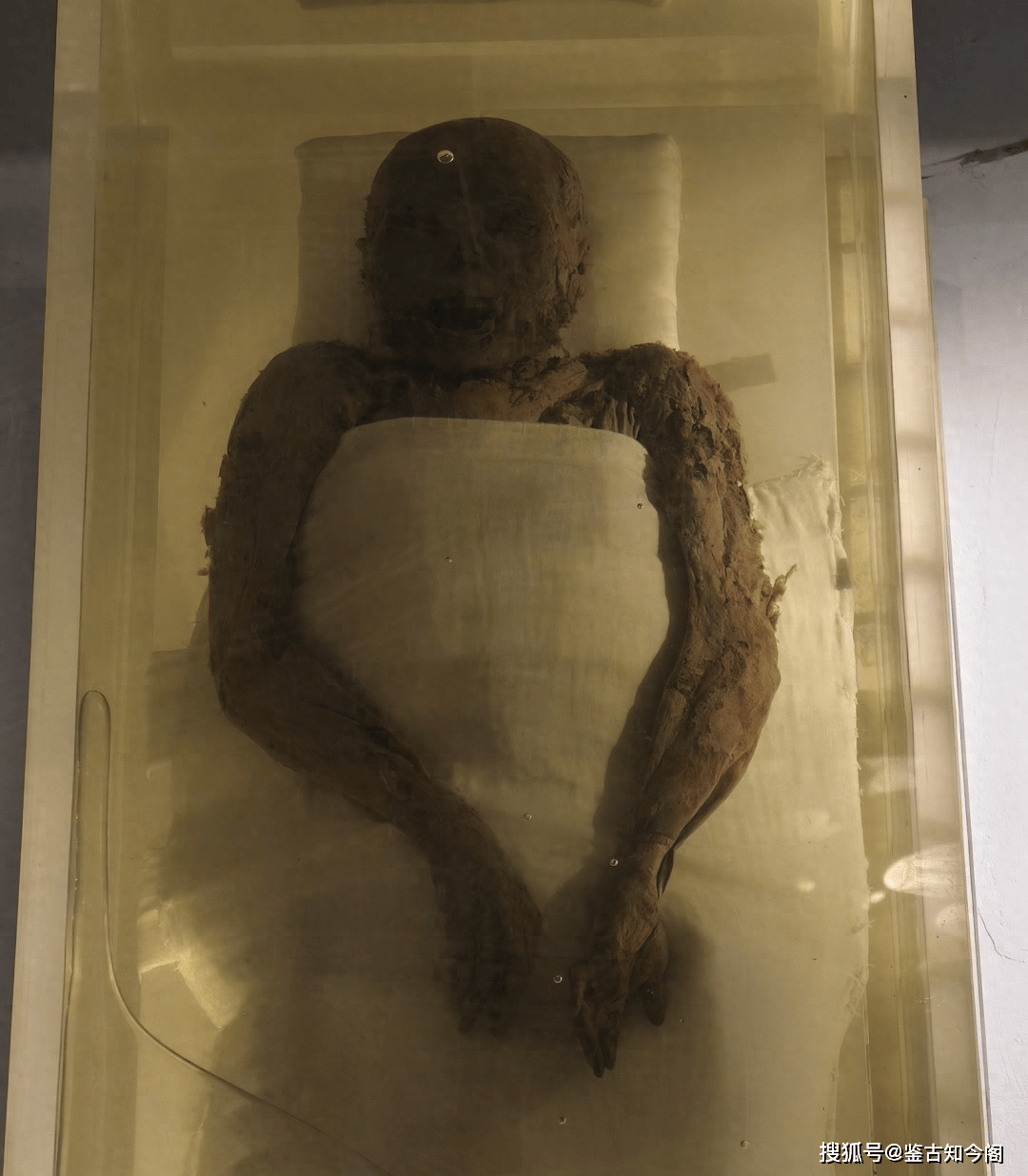 连云港千年不腐女尸,容貌复原竟是绝世美人!还有谜团仍未解开