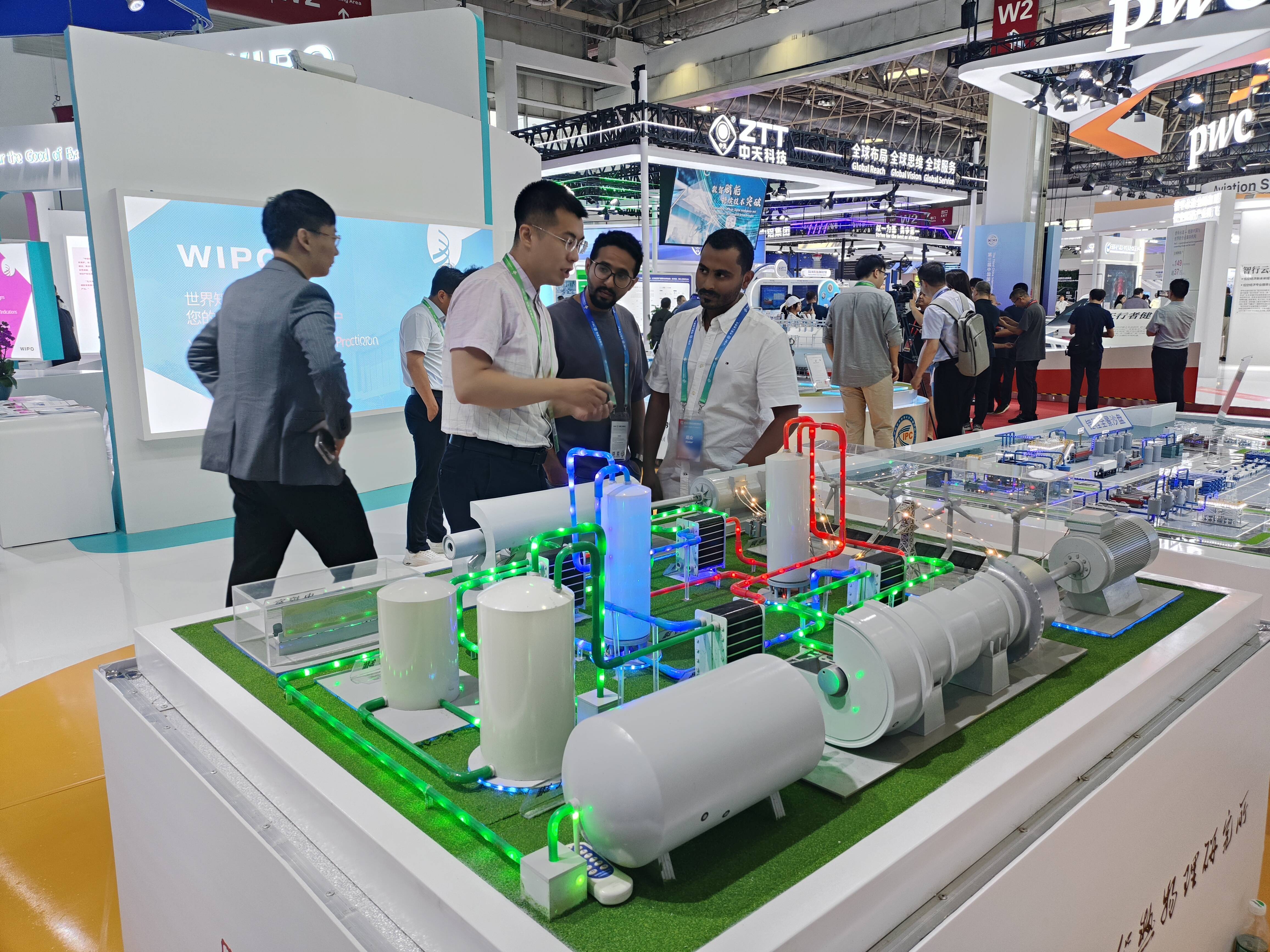 —中储国能携先进压缩空气储能系统首次亮相链