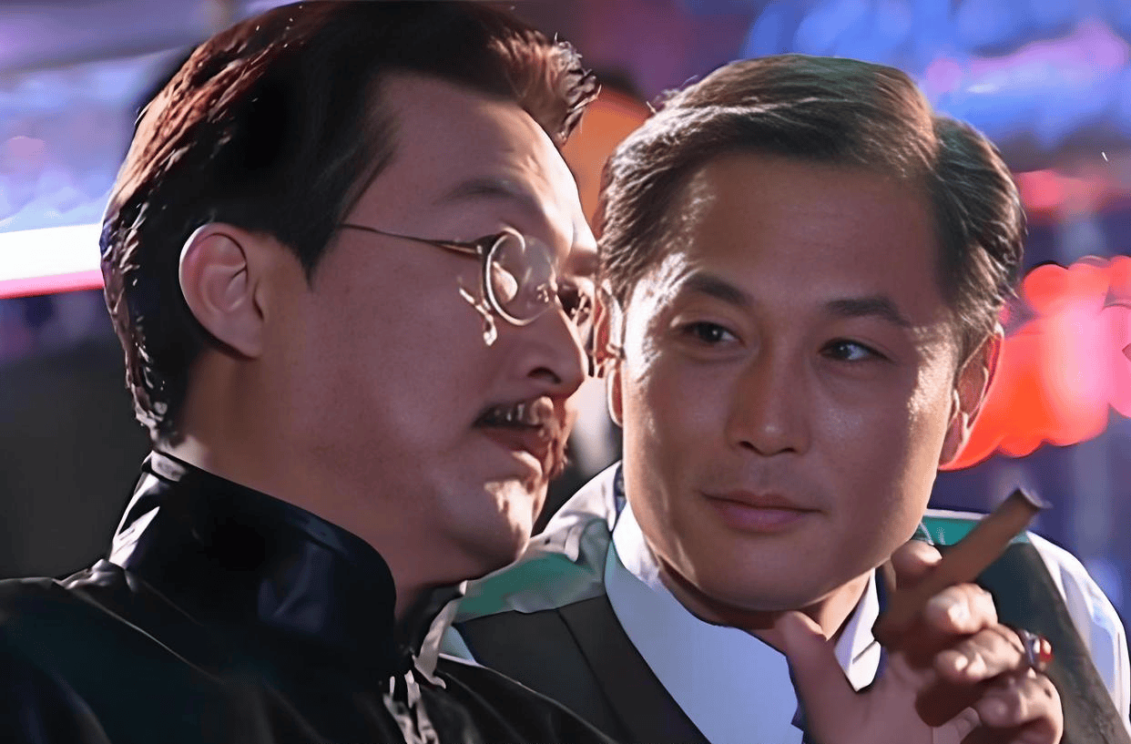 但感情这事儿从来没"如果",依萍对书桓的等待是执念,对秦五爷的感激是