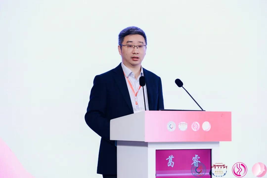 解当下题 创未来局！西岭揽云2025年乳腺癌诊疗规范及新进展论坛在蓉召开