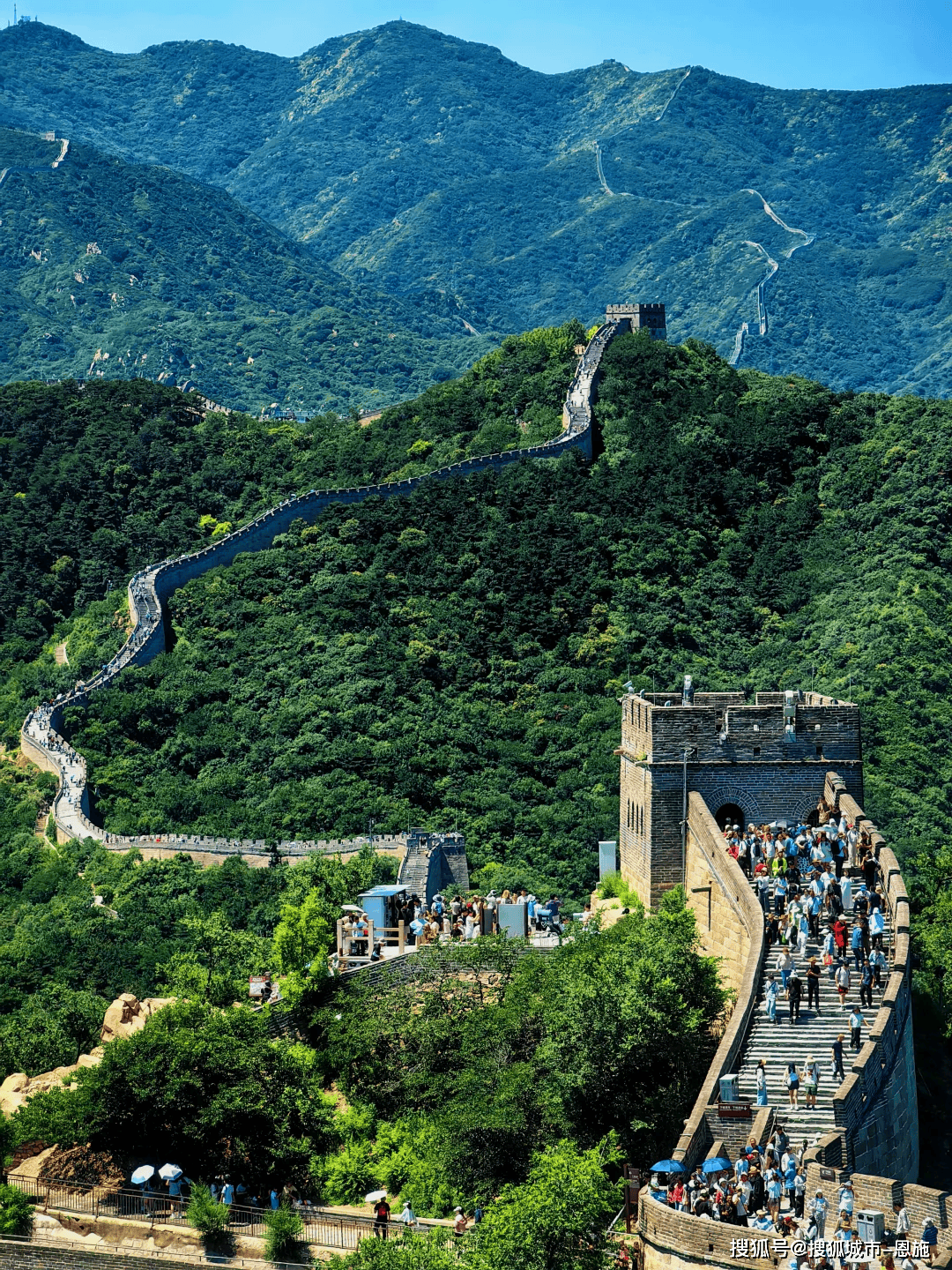 国庆期间去北京旅游5天4晚大概花费多少钱?