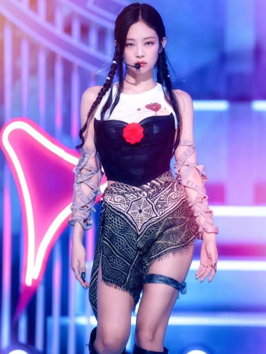 jennie kim