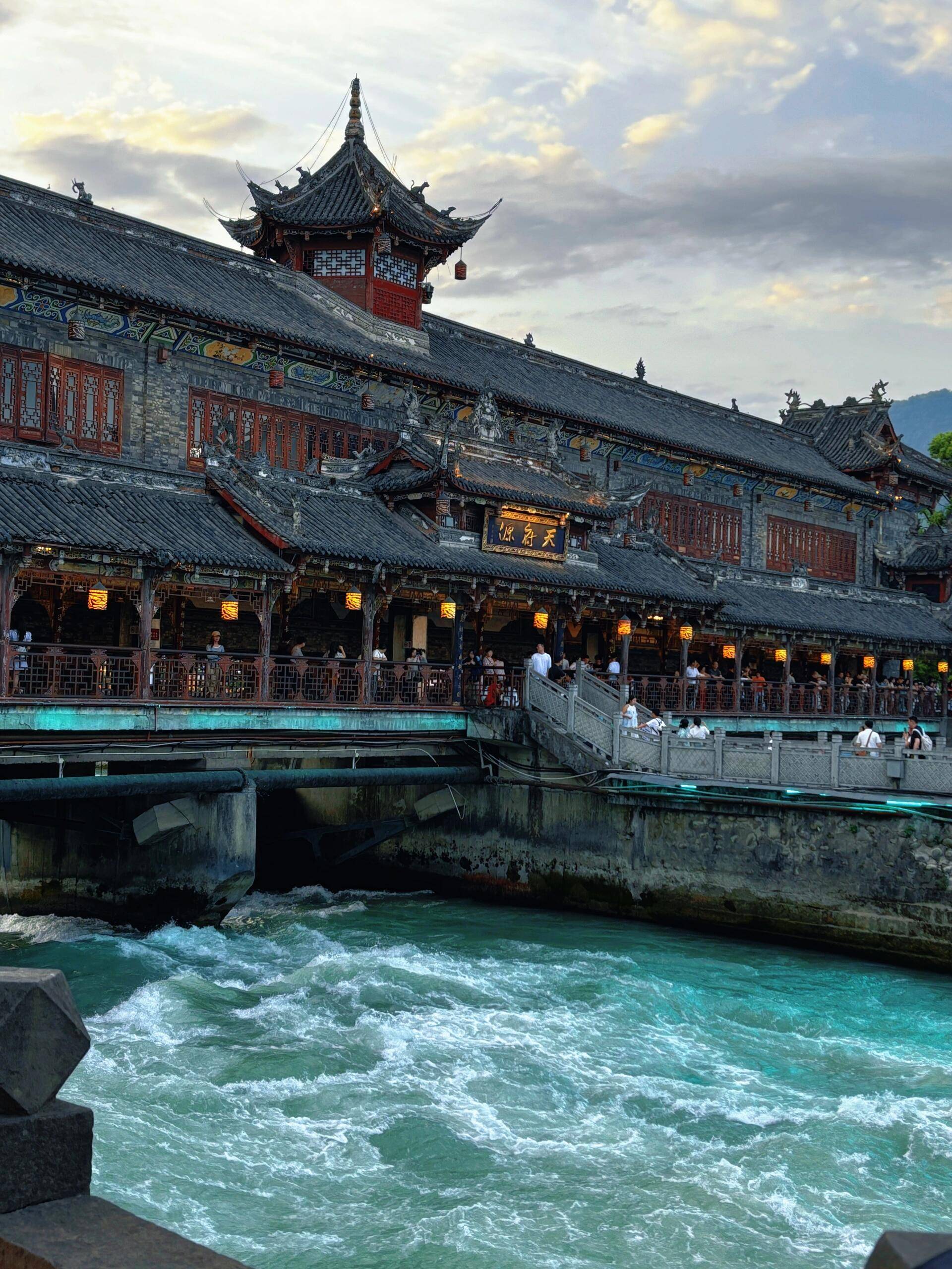 四川旅游绝美风光打卡点与详尽注意事项,便宜不踩雷