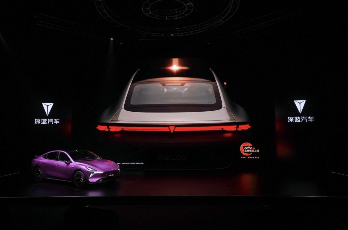 《20万内驾控之王——深蓝L06开启预售,重新定义年轻人的第一台轿跑》