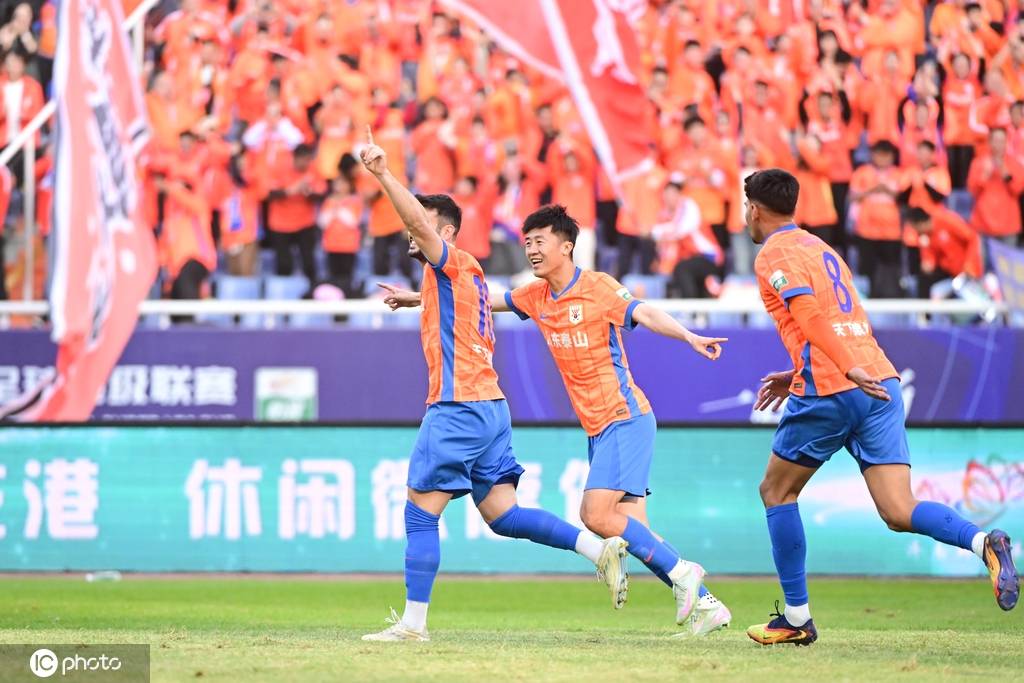 头号射手离队？泰山助教回应卡扎未来：我们祝福他吧