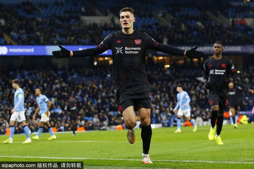 欧冠 - 曼城0-2勒沃库森遭首负  格里马尔多破门希克建功