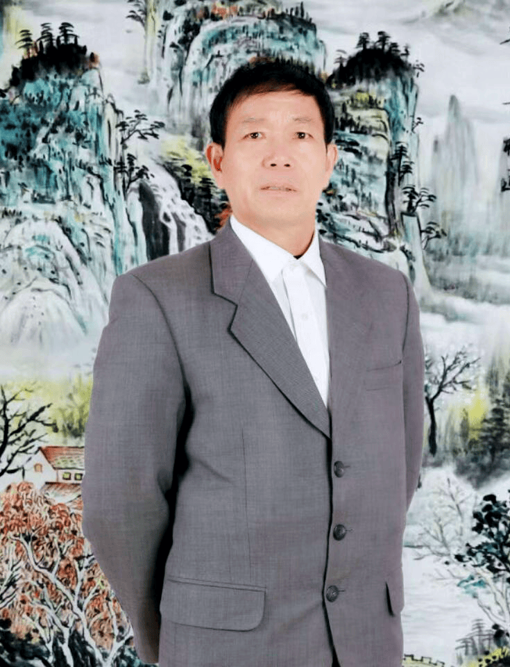 王幸裕,笔名竹林,浙江宁波人,国家一级书画师