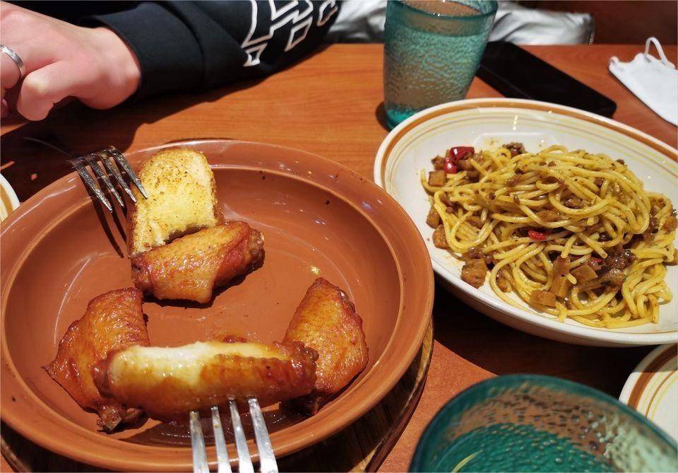 萨莉亚开始“水土不服”了-锋巢网