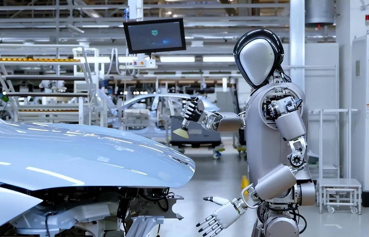 国产人形机器人，“剑指”德国工厂-锋巢网