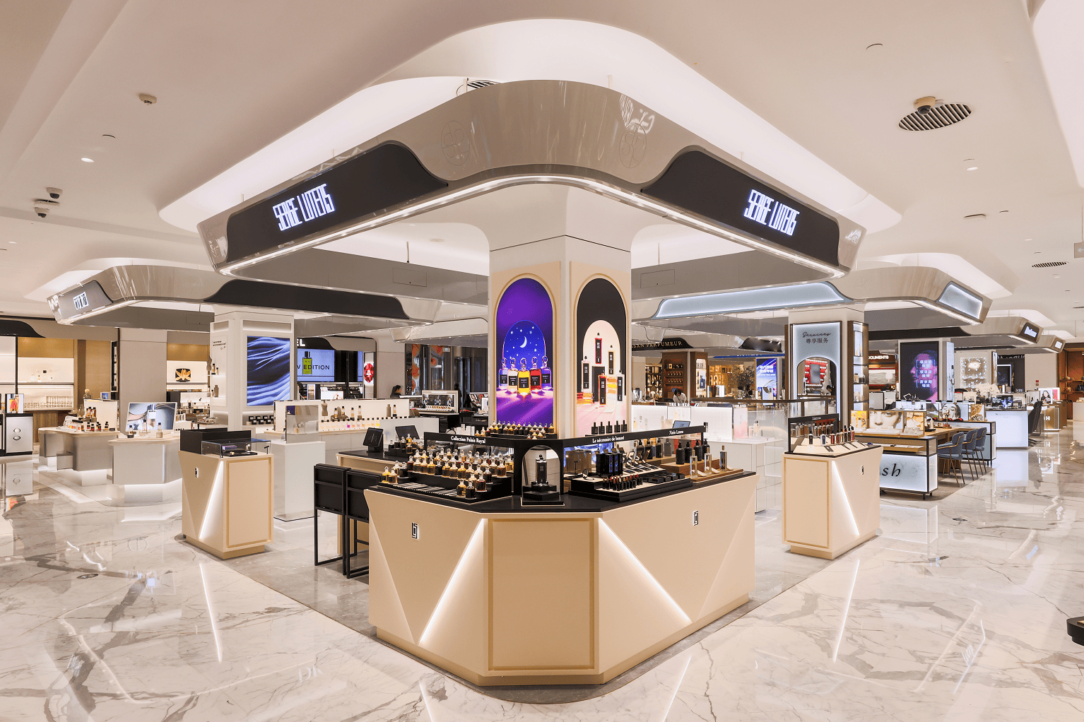 SERGE LUTENS 芦丹氏艺术沙龙北京首家百货专柜_KV.png