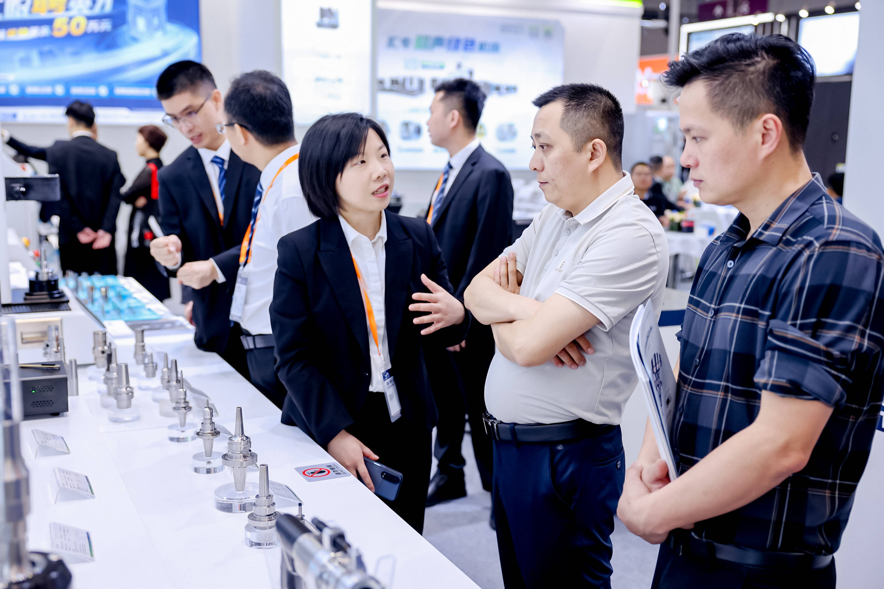 揭秘高端商业摄影的幕后制作与技巧