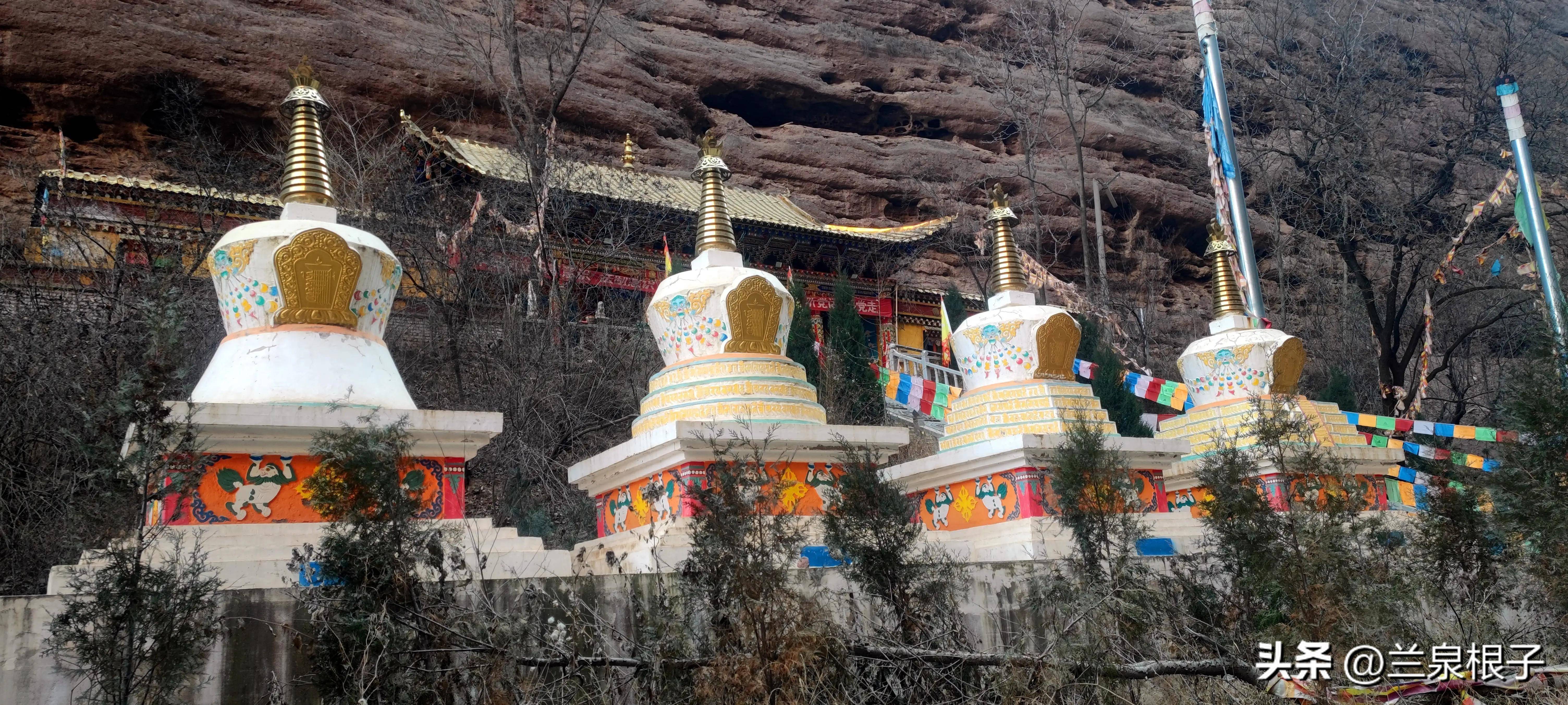 永靖孔寺大峡谷图片