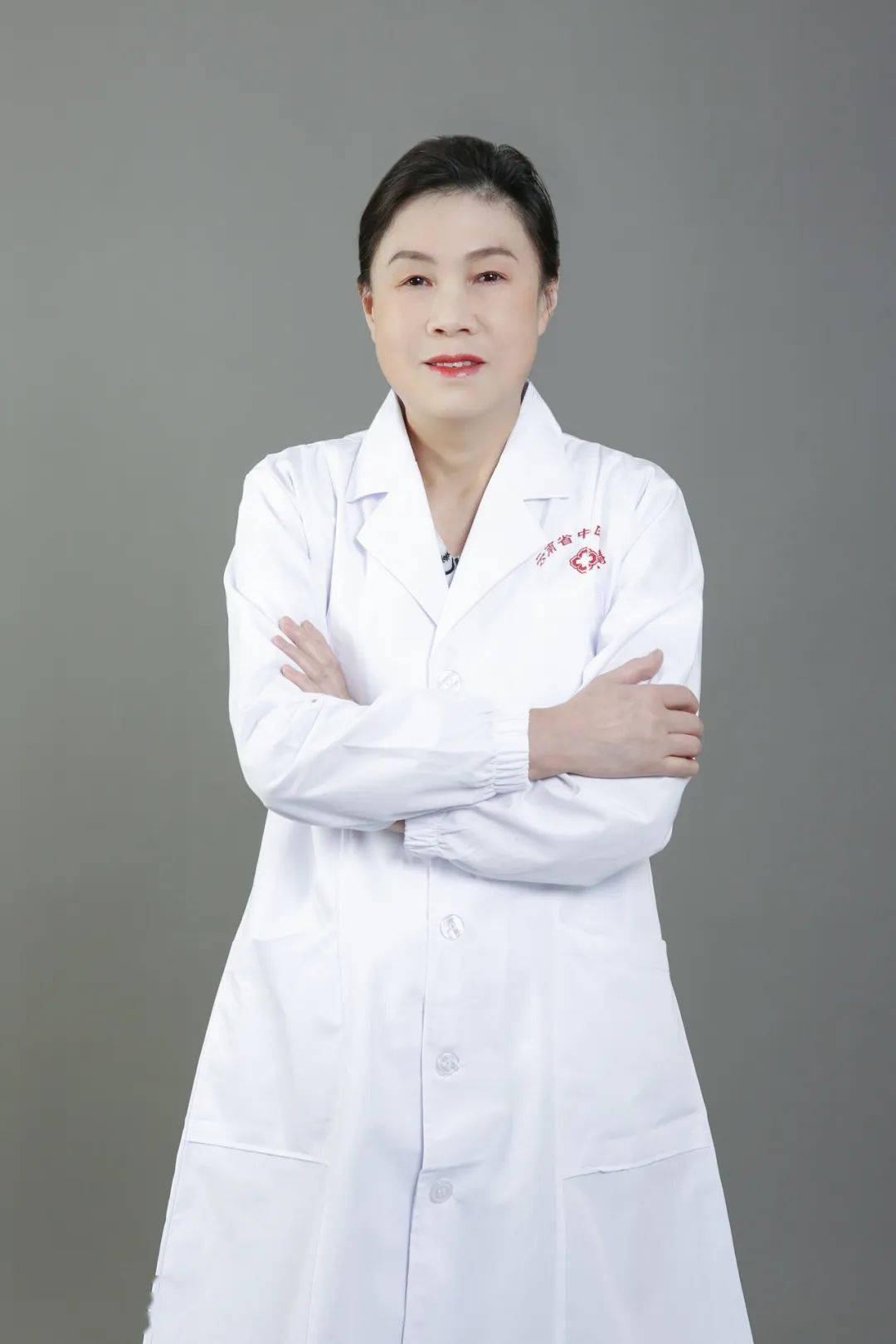 孙虹简介云南省名中医,主任医师,教授,硕导.