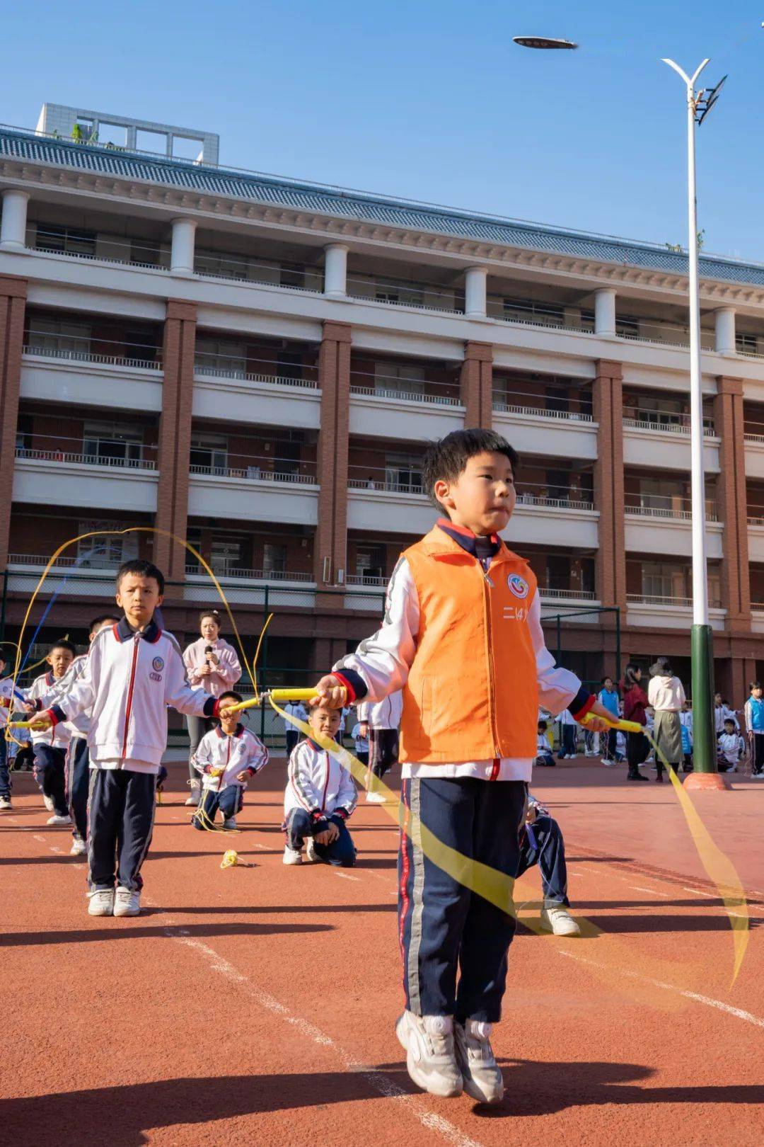 南城小学生跳出全国冠军