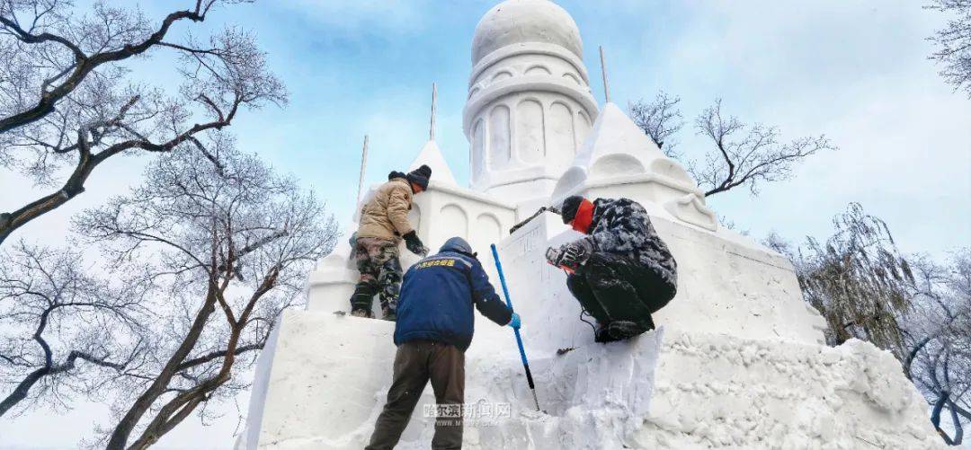 6座大型仿真雪雕在斯大林創意雪雕園誕生_藝術