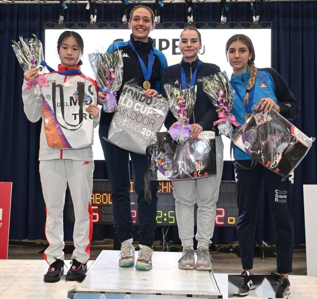 捷报|虹口剑手徐梓怡乌迪内青年花剑世界杯获银牌_运动_个人赛_上新