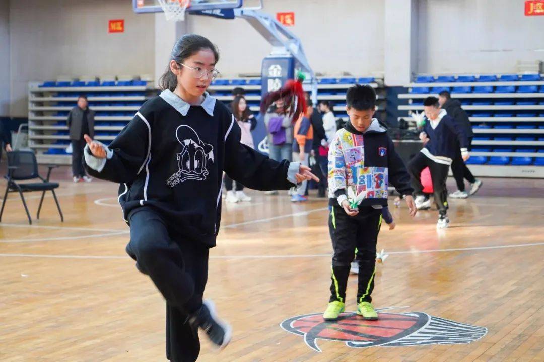 全市中小學生毽球比賽圓滿舉行_晉城市_項目_體育場