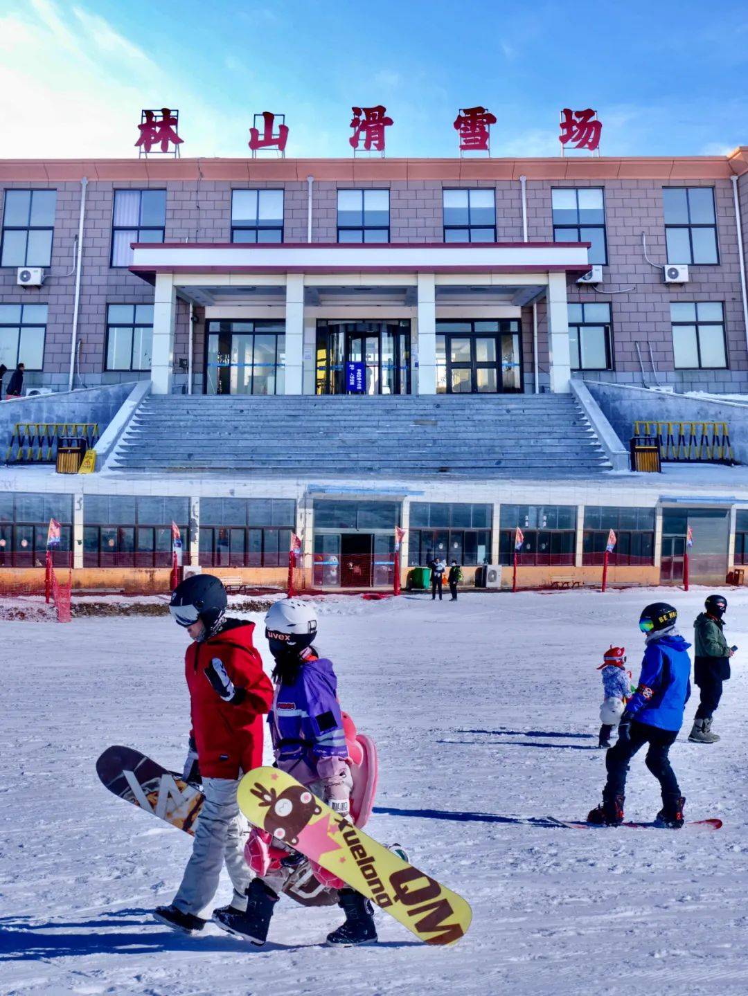 寒假即將啟動,雪場大冒險向您發來邀請!_滑雪_冬日_專業