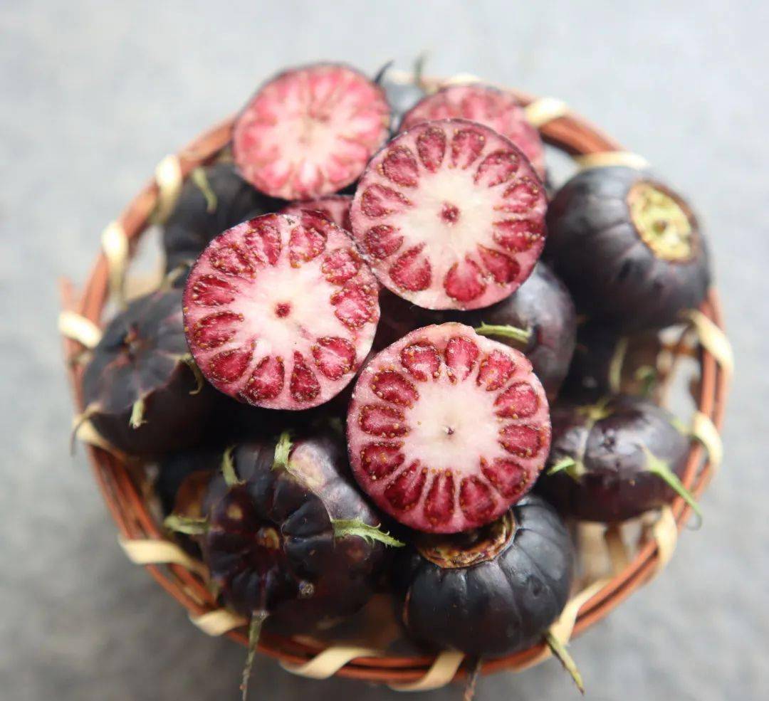 鲜脆!莓果味爆表!花青素是蓝莓的10倍!_红果_种植_果园