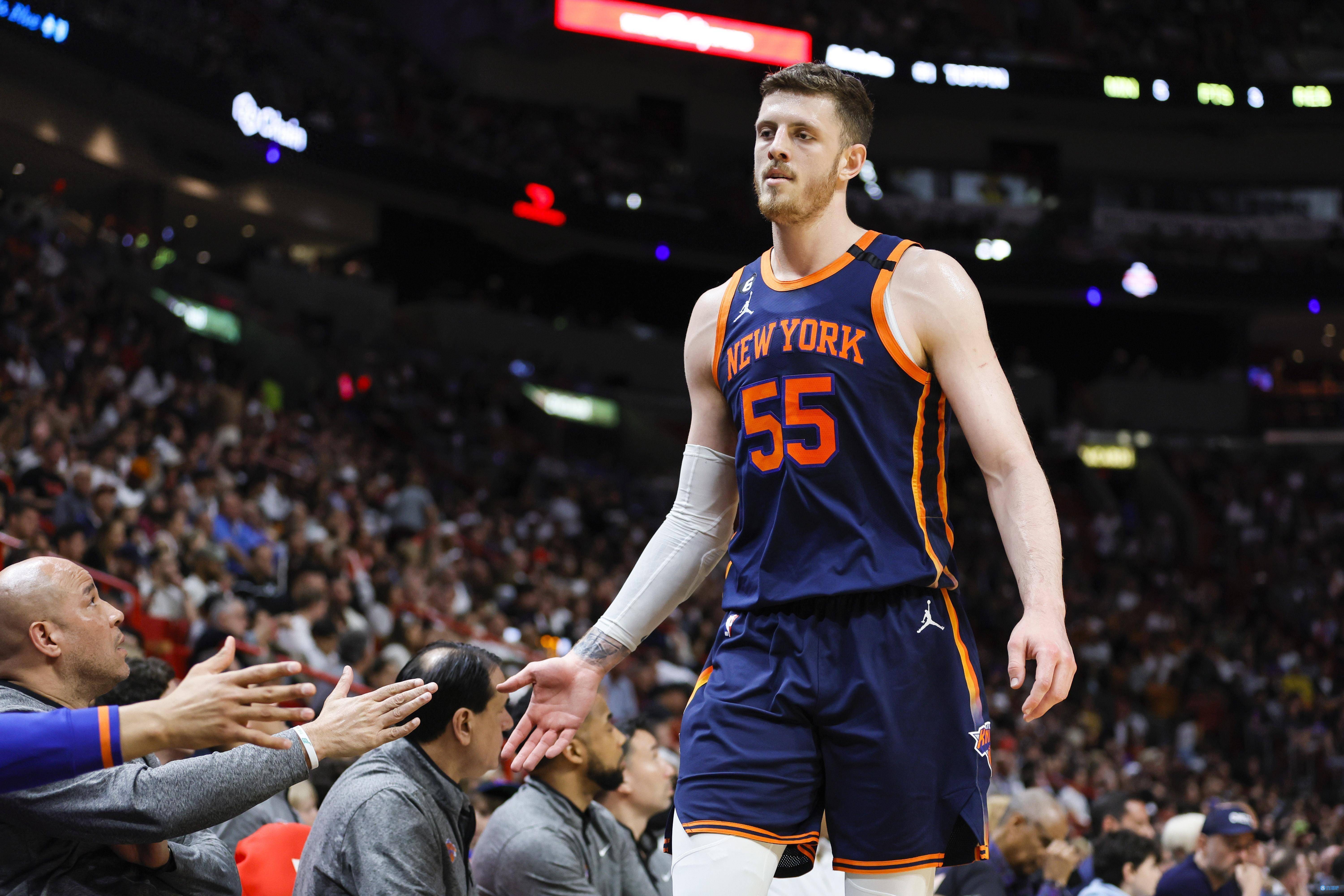 哈尔滕施泰因:我不知道人们为啥都想隔扣我_盖帽_抢断_助攻