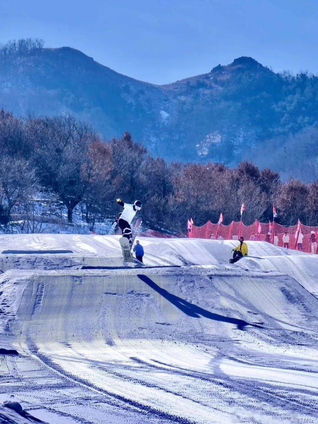 烟台附近滑雪场图片