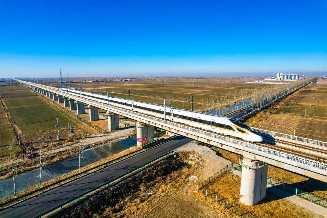 助力协同发展,建设"轨道上的京津冀"!_施工_团队_的项目