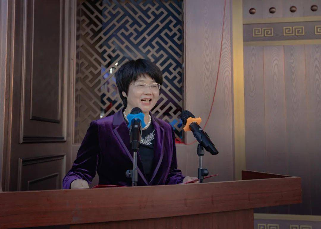 普宁市委,市政府高度重视英歌文化的发扬与传承,普宁市流沙西街道以