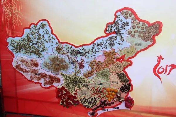 早两天地理帝转载分享过一篇:中国部分省份美食创意地图.
