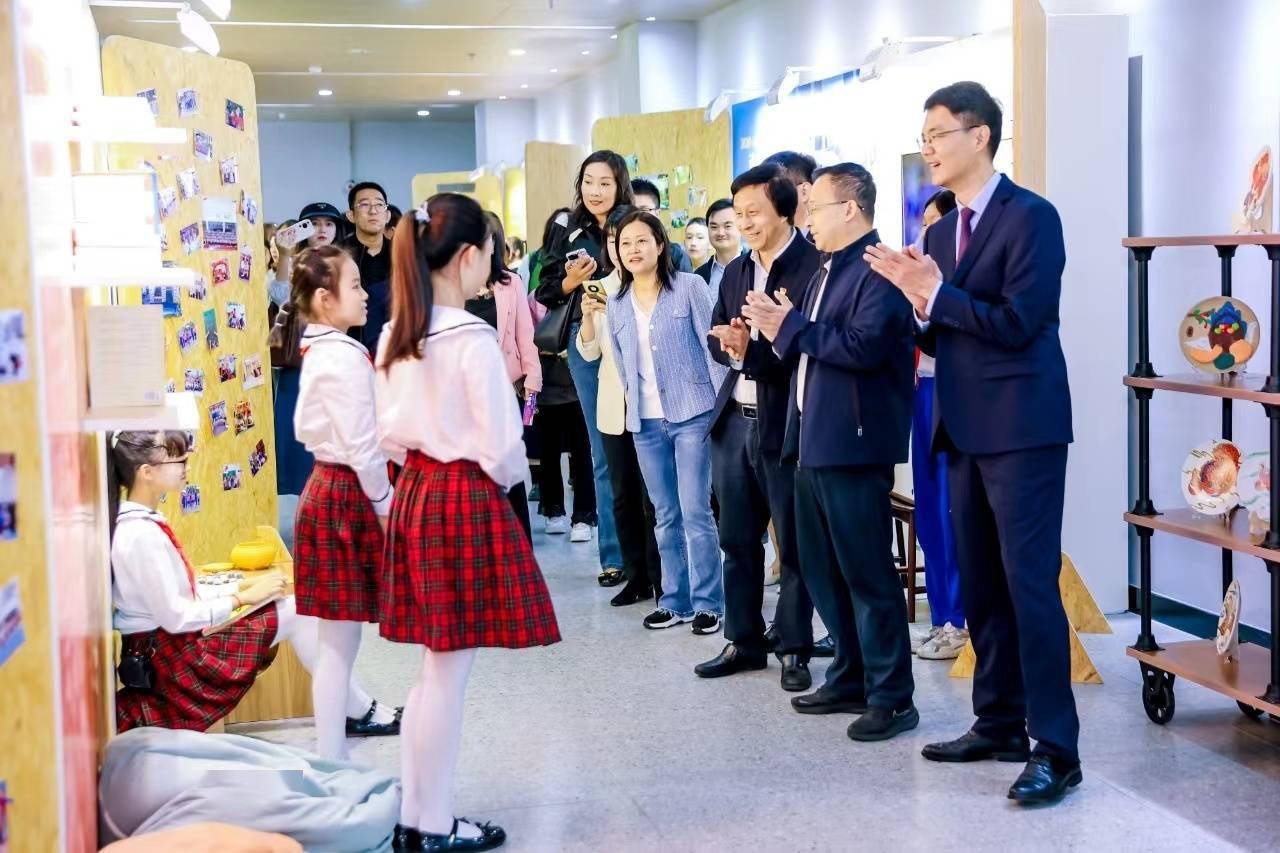 五载征程春华秋实,龙华区华南实验学校举办五周年教育成果展_市集_办