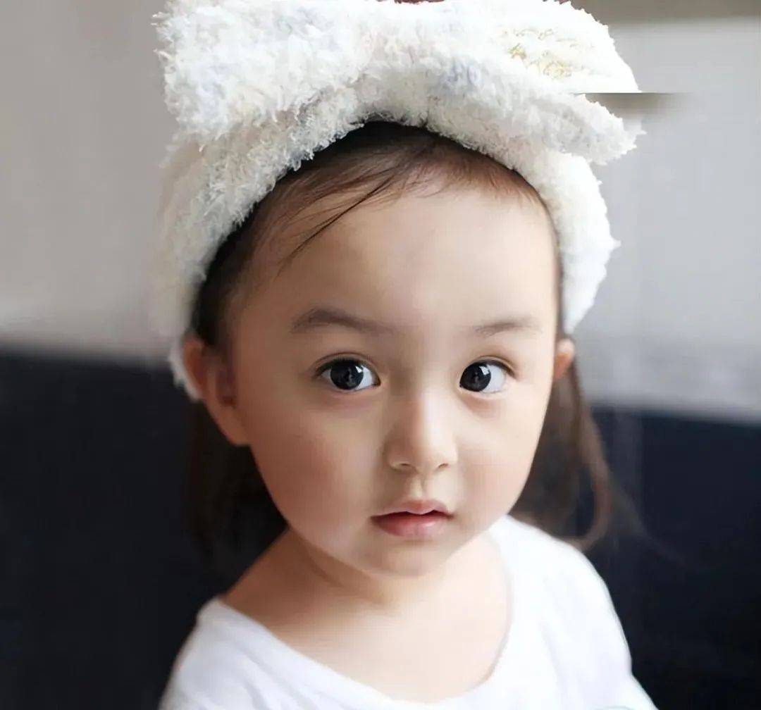 刘楚恬婴儿时期照片图片