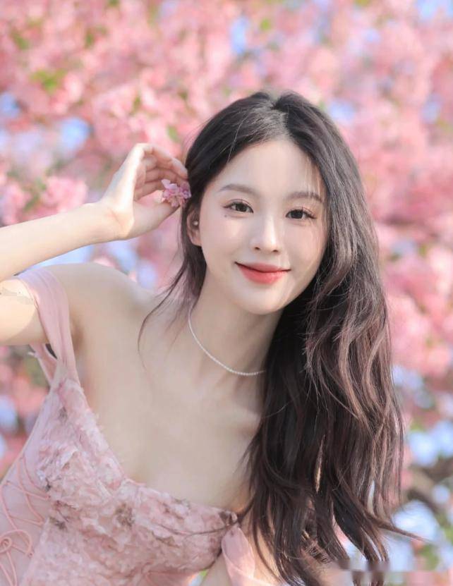 祖上积德才能娶得到的4个生肖女,温柔贤惠,人品非常好_女孩_家庭_智慧