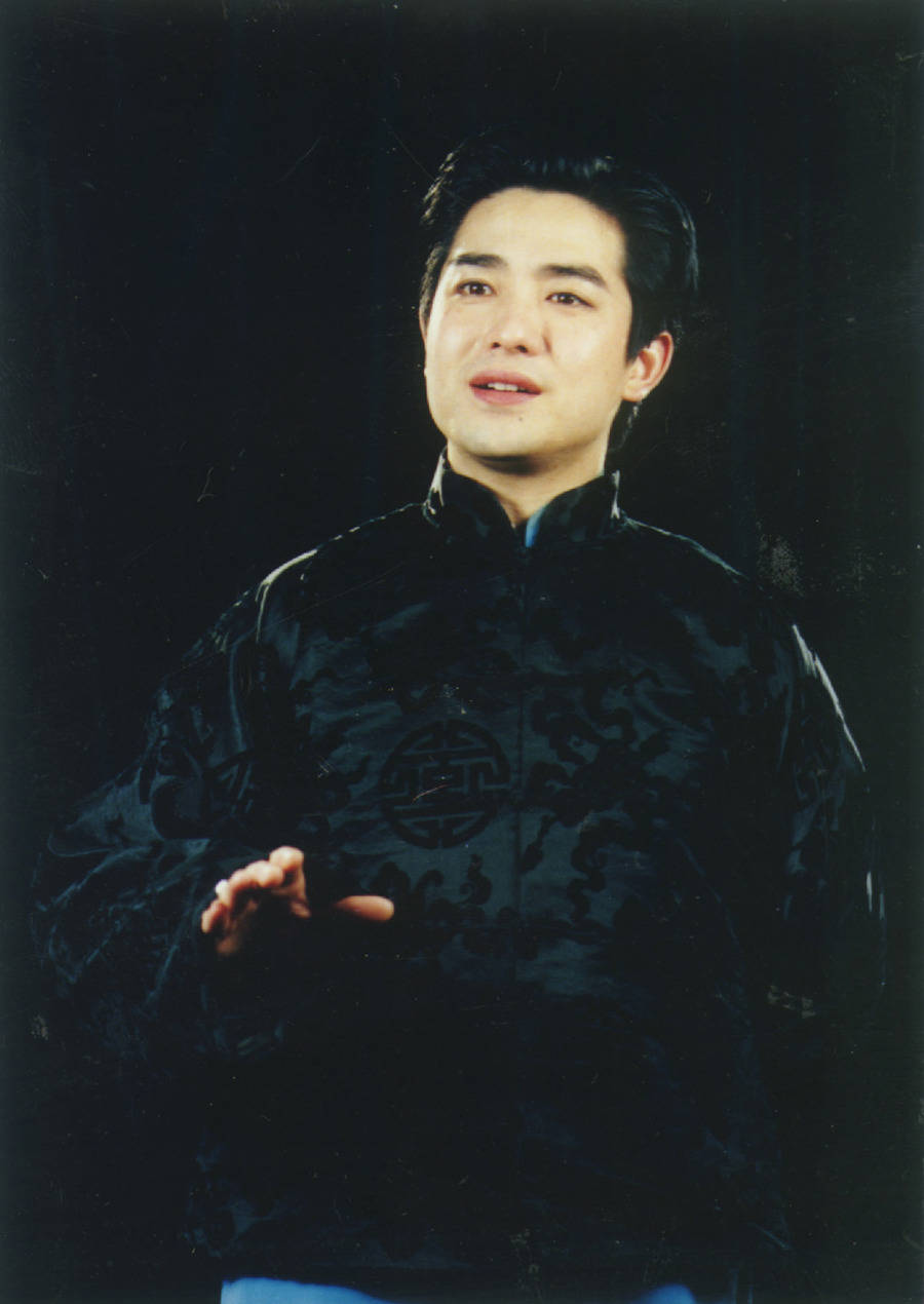 孙徐春从艺50周年再唱《为你打开一扇窗》,三场演唱会一票难求_沪剧